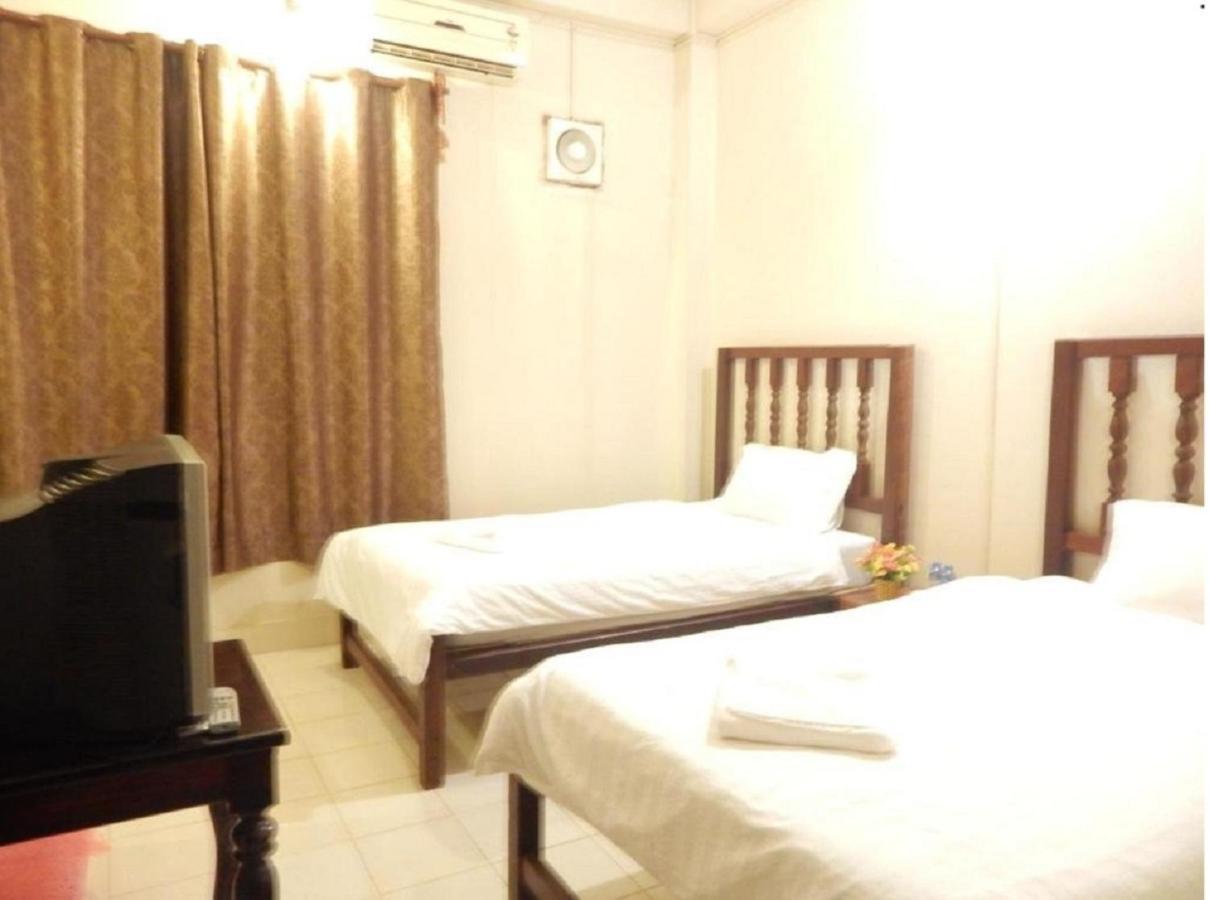 Vang Vieng Camellia Hotel Kültér fotó