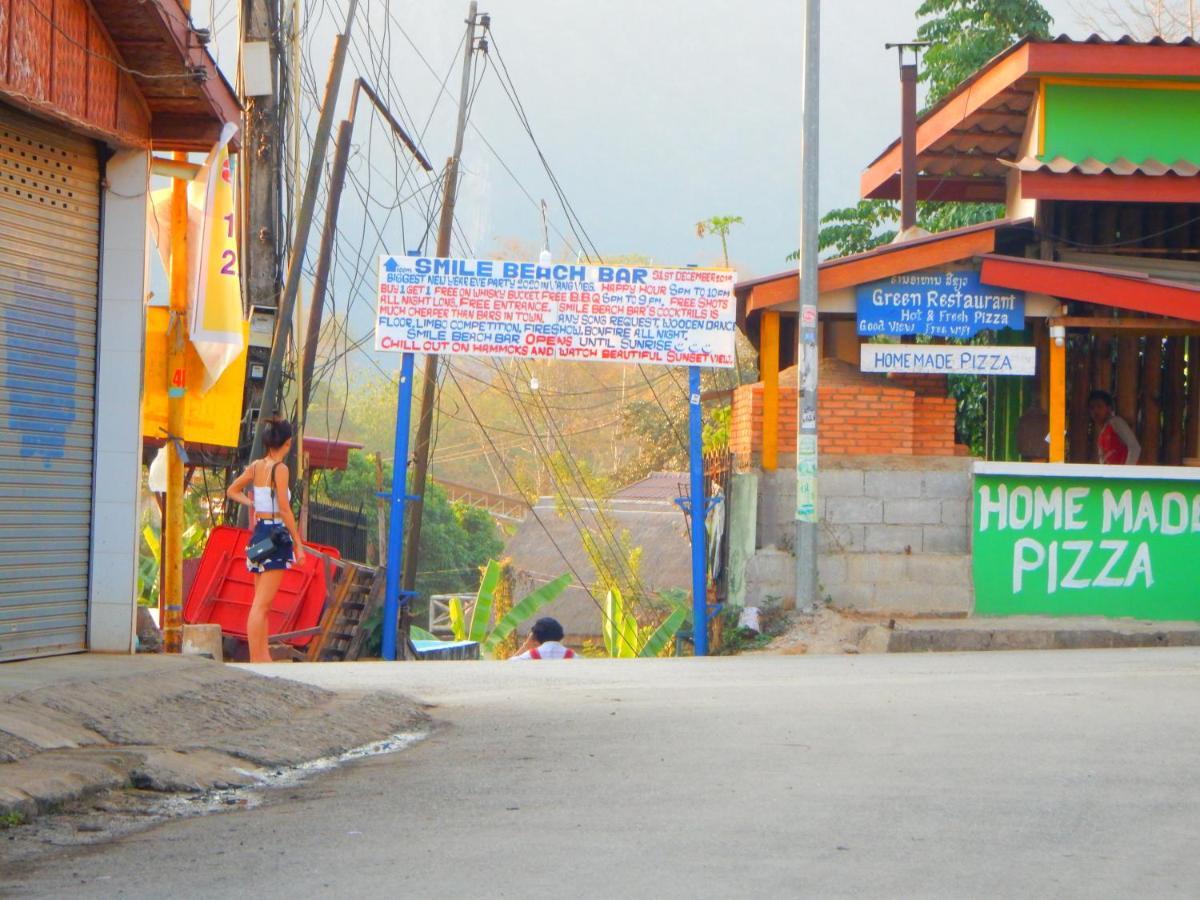 Vang Vieng Camellia Hotel Kültér fotó